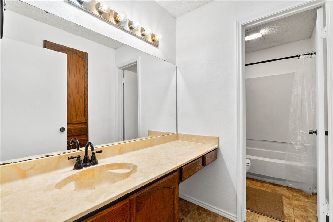 6702 Everhart G105 Corpus Christi TX 78413