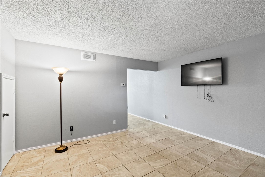 6702 Everhart G105 Corpus Christi TX 78413