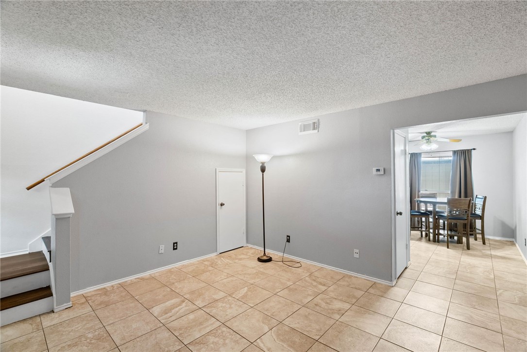 6702 Everhart G105 Corpus Christi TX 78413