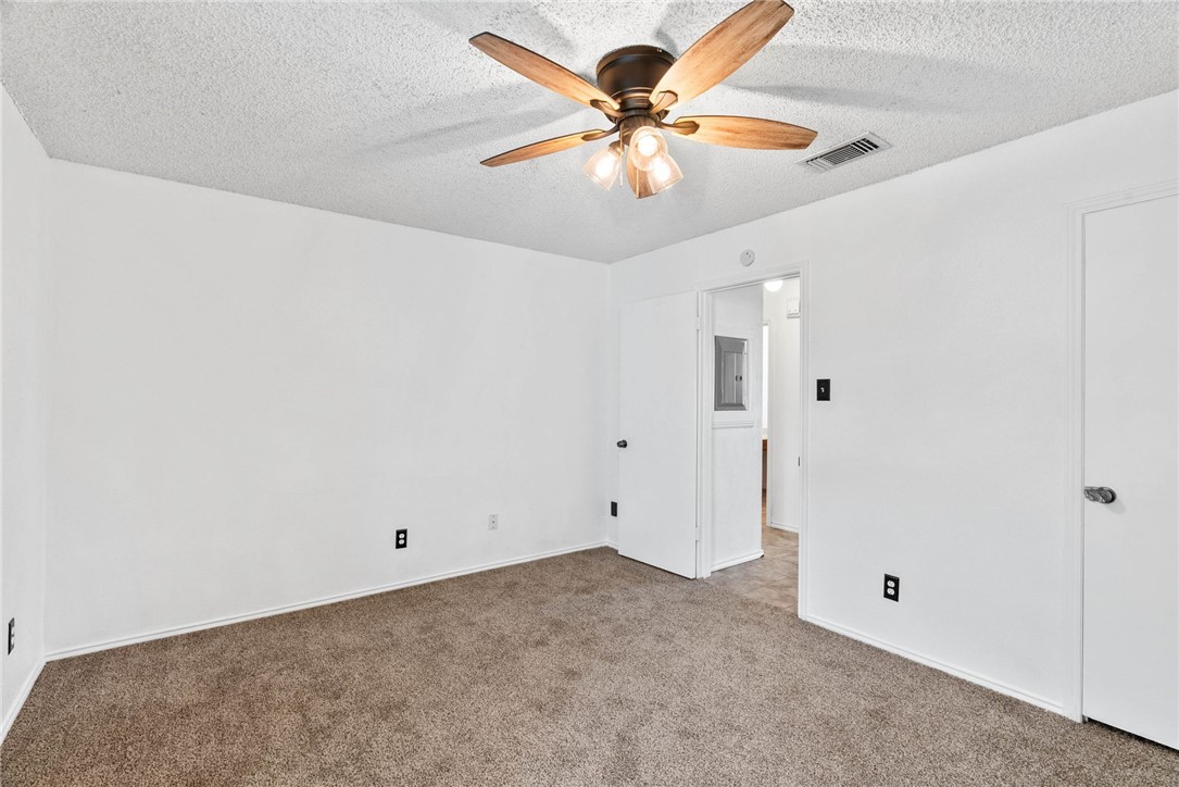 6702 Everhart G105 Corpus Christi TX 78413