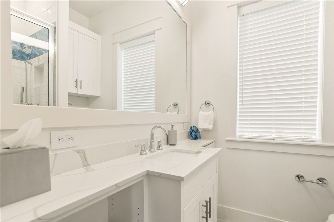 214 Sunset Avenue 4 Port Aransas TX 78373