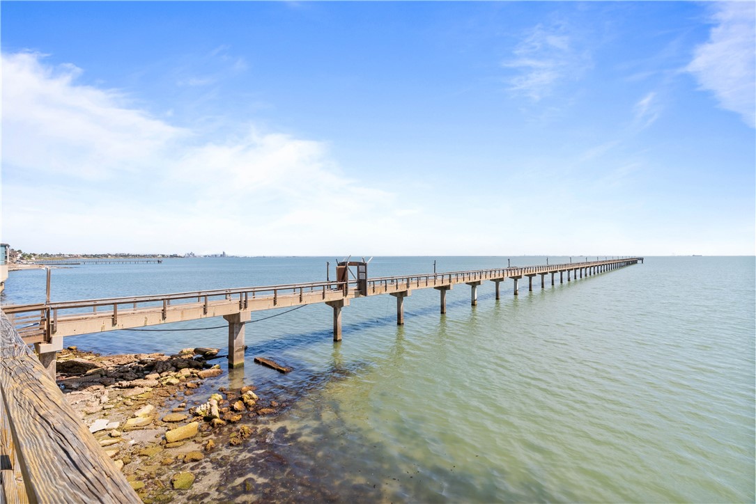 4302 Ocean Drive 32 Corpus Christi TX 78412