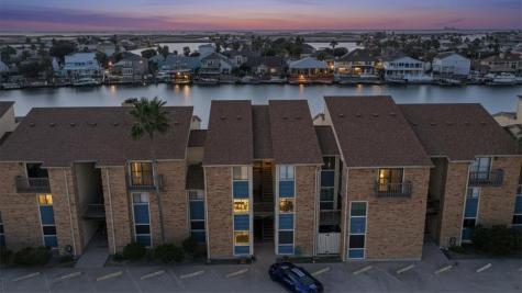 15425 Fortuna Bay Drive 113 Corpus Christi TX 78418