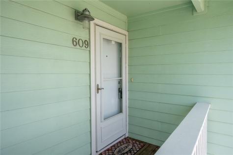 609 Lauderdale Drive Rockport TX 78382