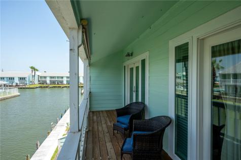 609 Lauderdale Drive Rockport TX 78382