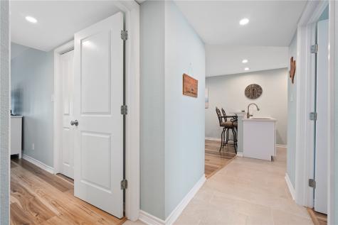 609 Lauderdale Drive Rockport TX 78382