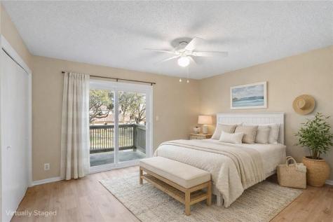 302 Saint Andrews St J-101 Rockport TX 78382