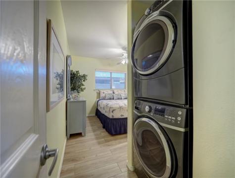 1726 S 11th Street 102 Port Aransas TX 78373