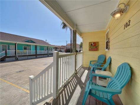1726 S 11th Street 102 Port Aransas TX 78373