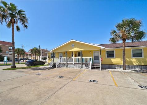 1726 S 11th Street 102 Port Aransas TX 78373
