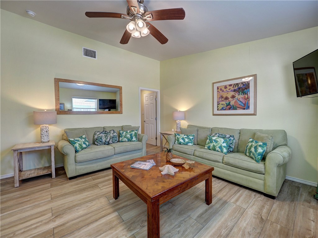 1726 S 11th Street 102 Port Aransas TX 78373