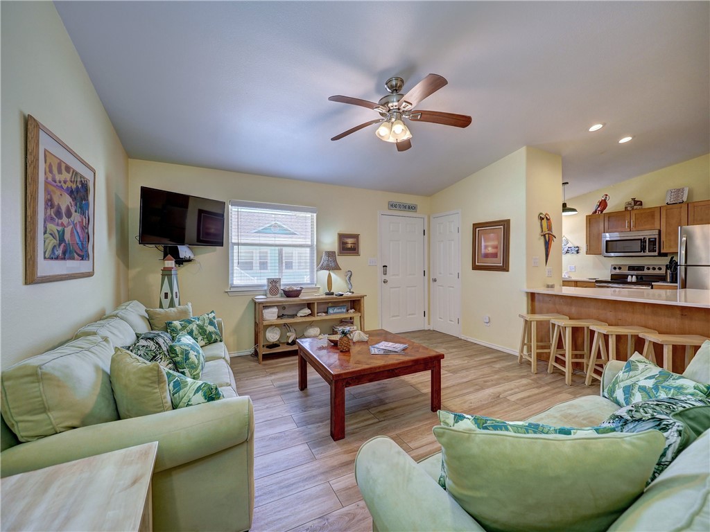 1726 S 11th Street 102 Port Aransas TX 78373