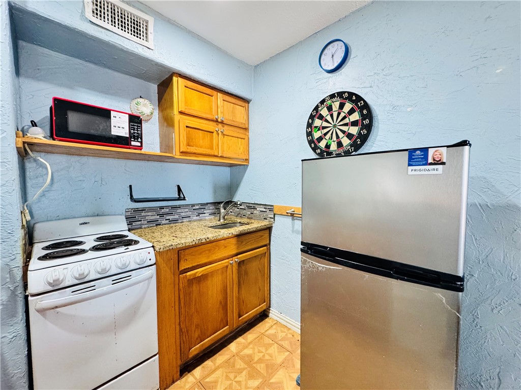3938 Surfside Boulevard 1337 Corpus Christi TX 78402