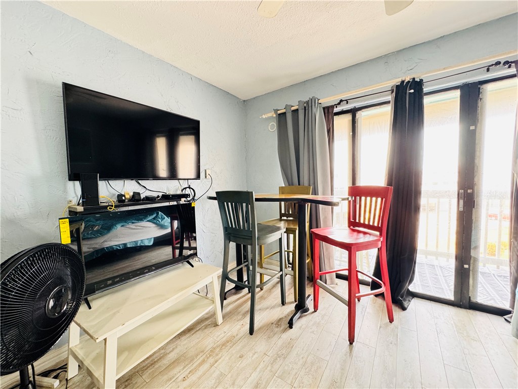 3938 Surfside Boulevard 1337 Corpus Christi TX 78402