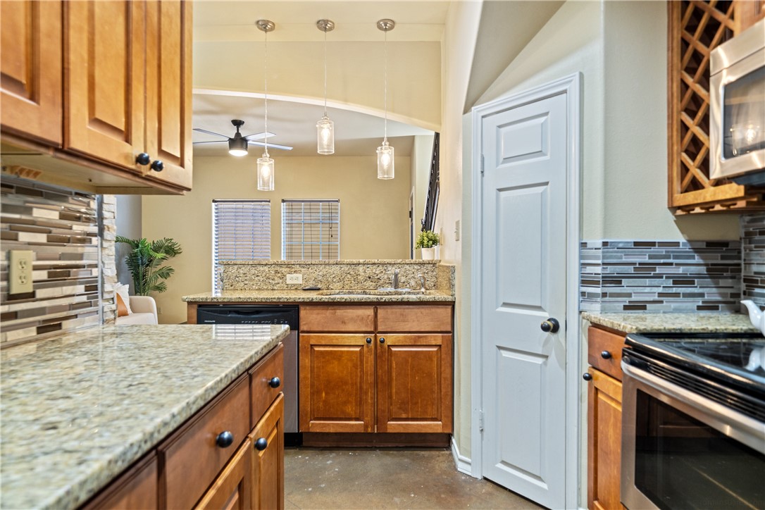 15422 Seamount Cay Court 104 Corpus Christi TX 78418