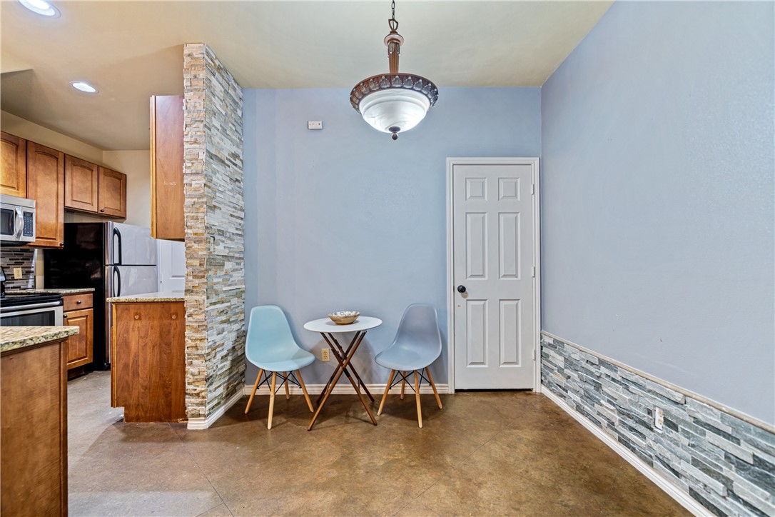 15422 Seamount Cay Court 104 Corpus Christi TX 78418