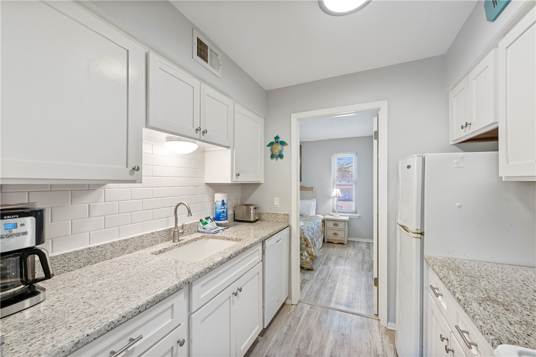622 Beach Access Rd- 1a 231 Port Aransas TX 78373