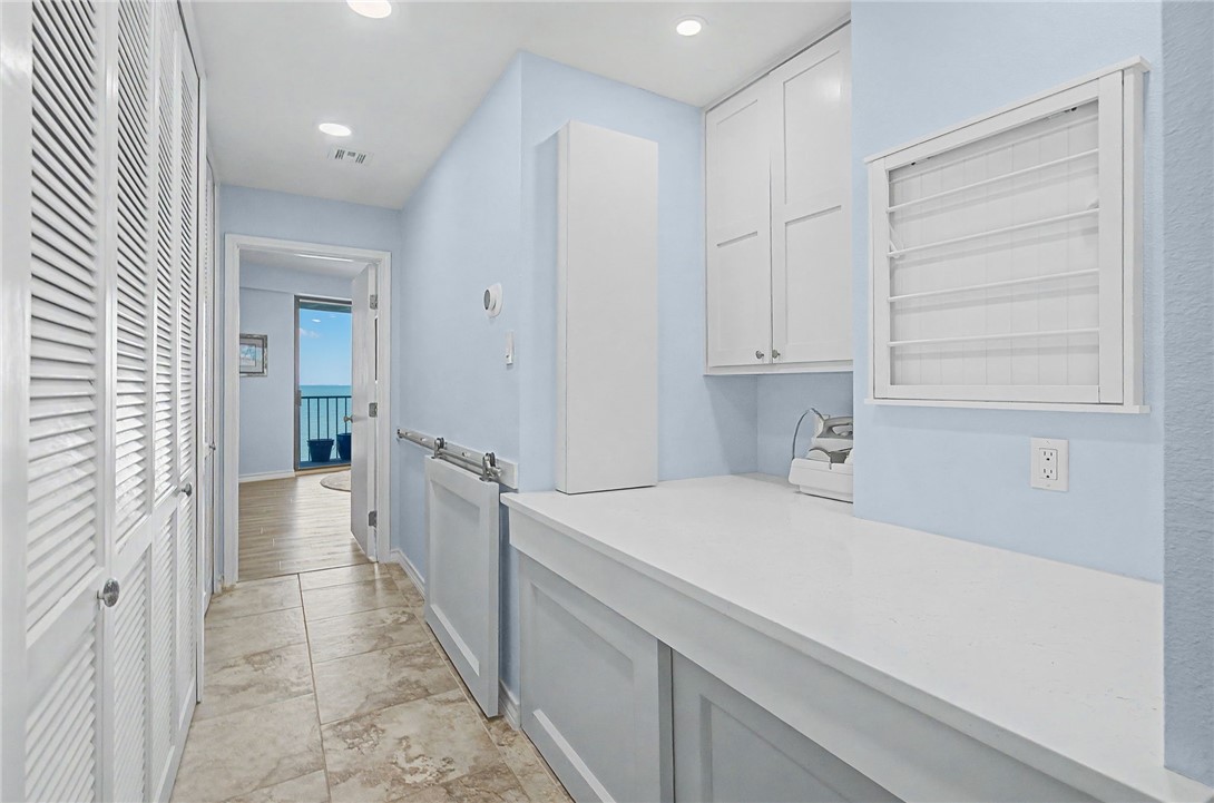 4500 Ocean Dr 1a Corpus Christi TX 78412