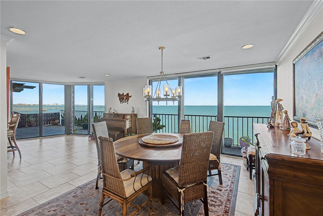 4500 Ocean Dr 1a Corpus Christi TX 78412