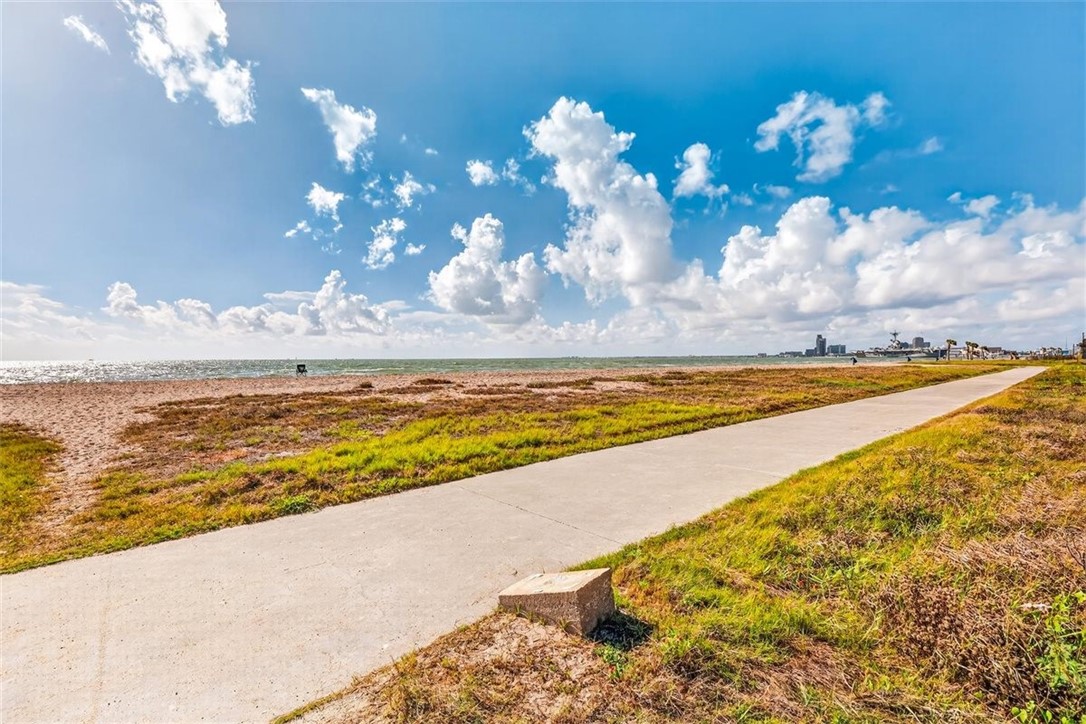 3938 Surfside Boulevard 3122 Corpus Christi TX 78402