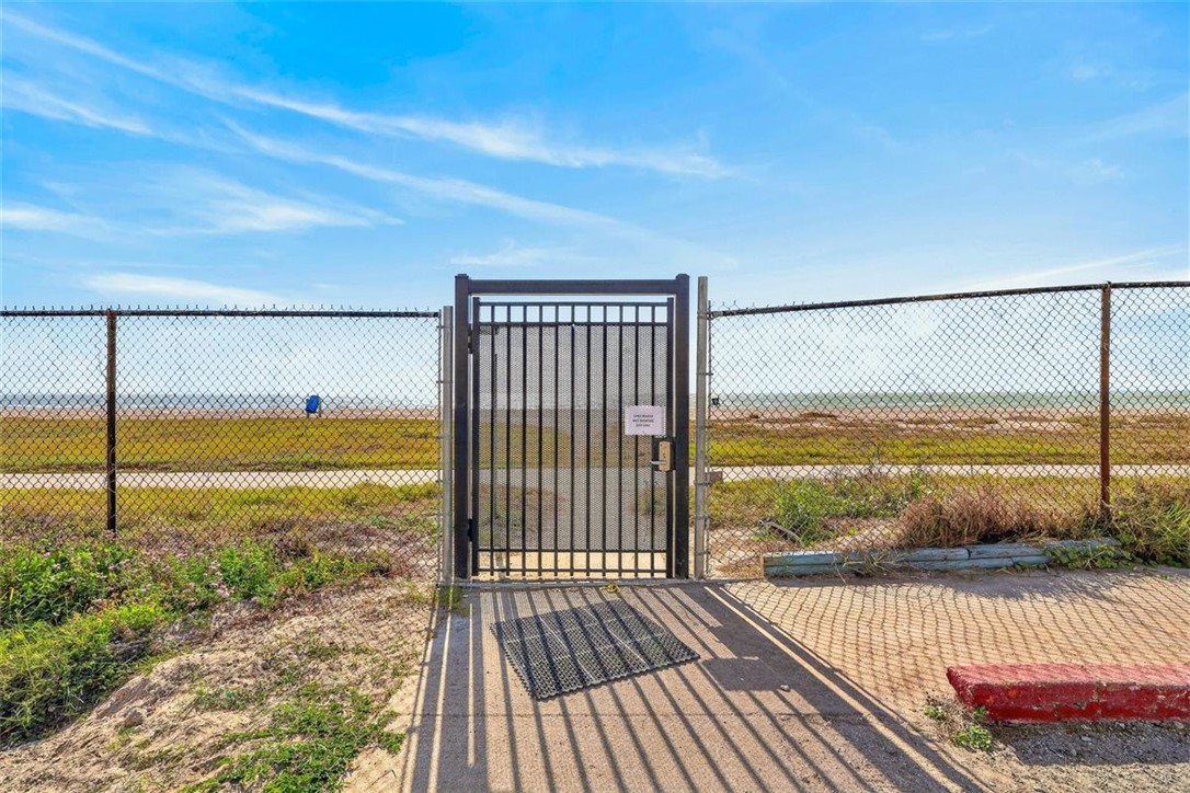 3938 Surfside Boulevard 3122 Corpus Christi TX 78402