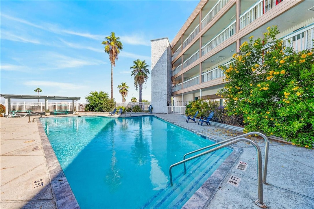 3938 Surfside Boulevard 3122 Corpus Christi TX 78402