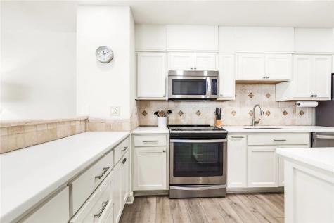 6649 Seacomber 1001 Port Aransas TX 78373