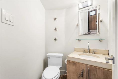 6649 Seacomber 1001 Port Aransas TX 78373