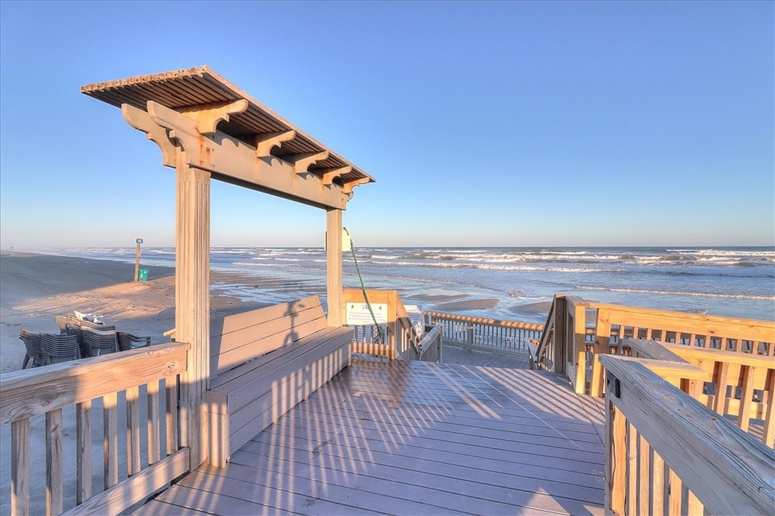 6649 Seacomber 1001 Port Aransas TX 78373