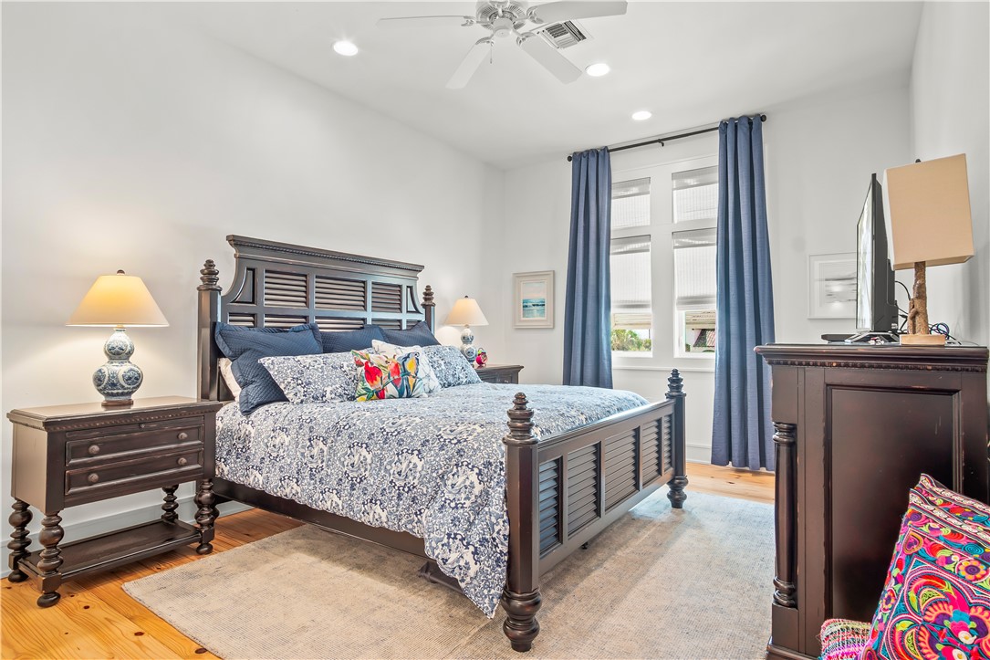 3700 Island Moorings Parkway 20 Port Aransas TX 78373