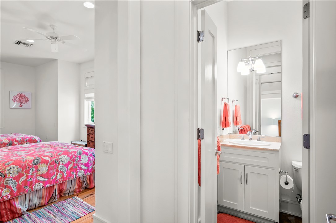 3700 Island Moorings Parkway 20 Port Aransas TX 78373