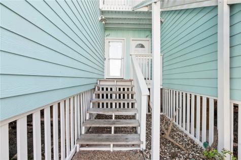 2292 N Fulton Beach Road 702 Rockport TX 78382