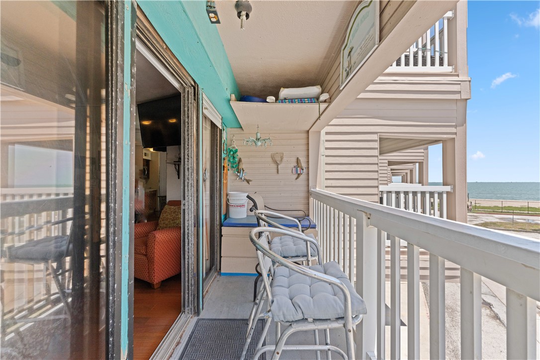 3938 Surfside Boulevard 3118 Corpus Christi TX 78402