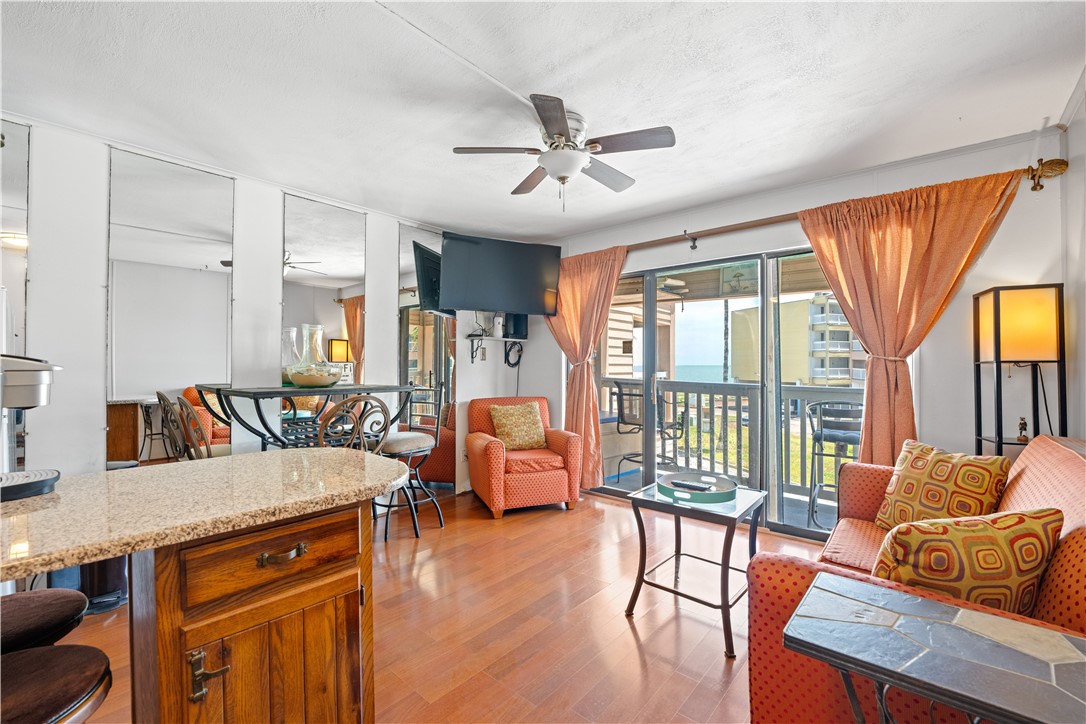 3938 Surfside Boulevard 3118 Corpus Christi TX 78402