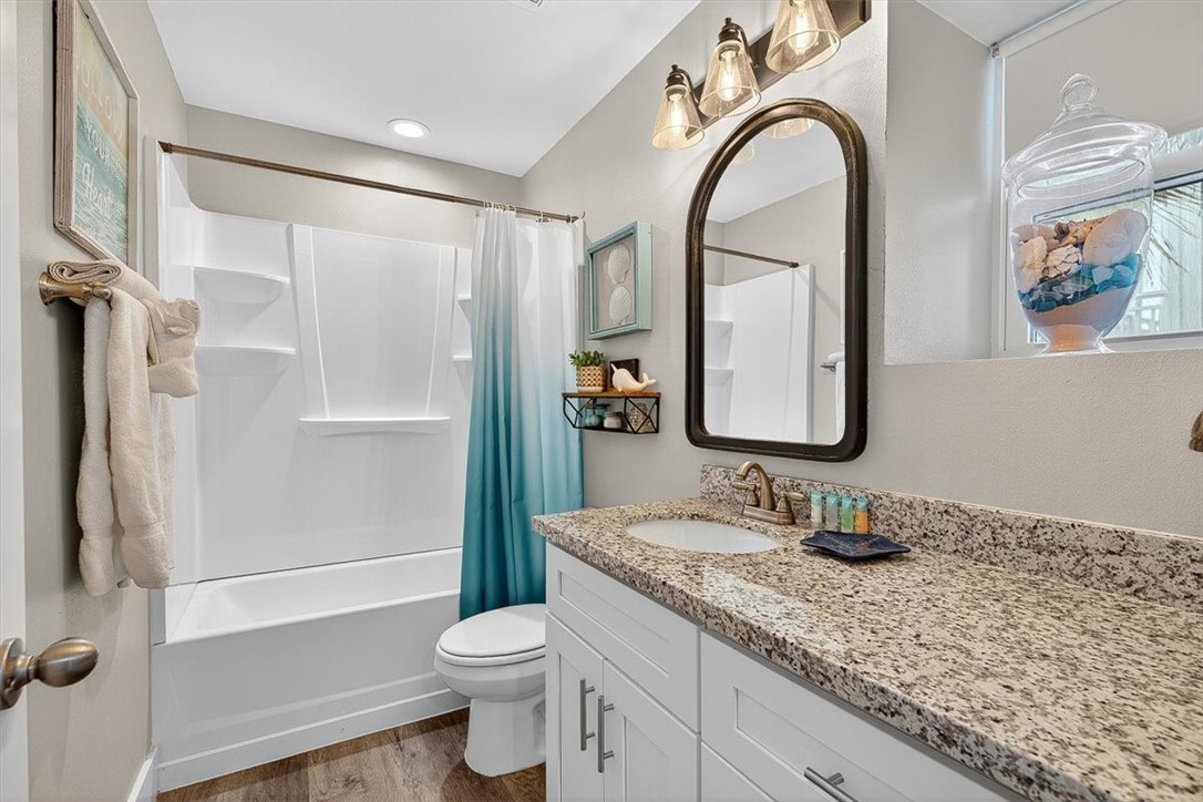 1107 S 11th Street B9 Port Aransas TX 78373