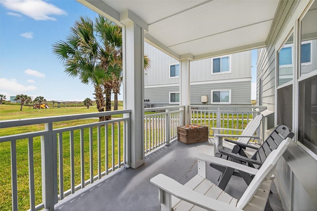 1107 S 11th Street B9 Port Aransas TX 78373