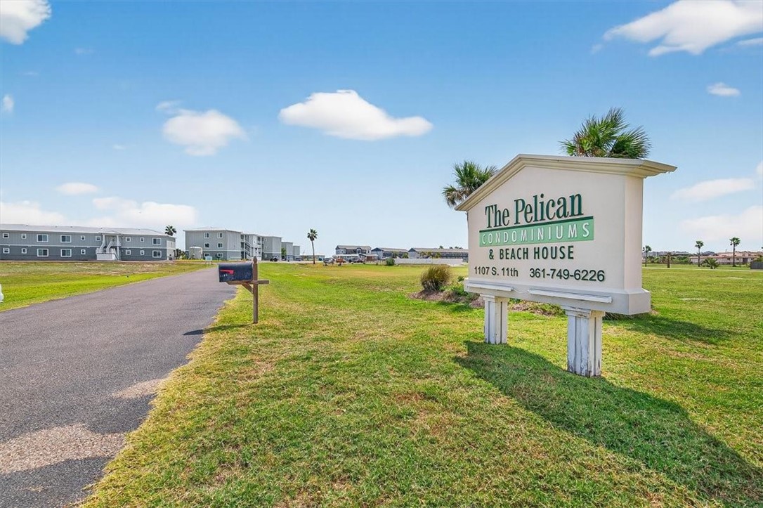 1107 S 11th Street B9 Port Aransas TX 78373