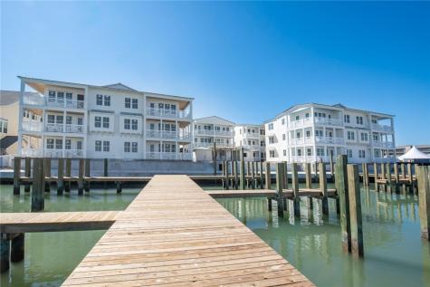 136 W Cotter Avenue 3 Port Aransas TX 78373