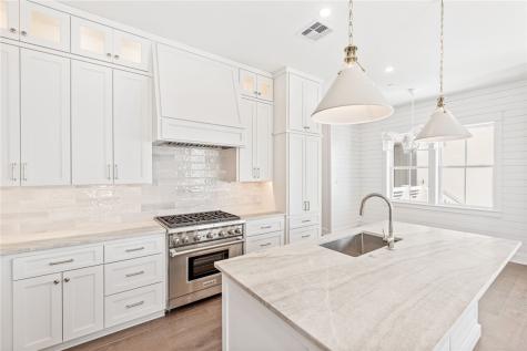 136 W Cotter Avenue 3 Port Aransas TX 78373