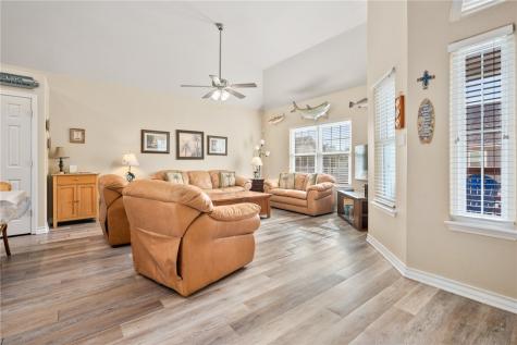 2026 S 11th Street 4 Port Aransas TX 78373