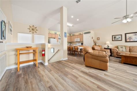 2026 S 11th Street 4 Port Aransas TX 78373