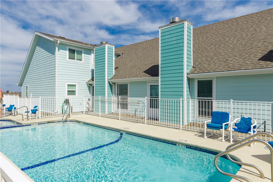 15201 Leeward Drive B3 Corpus Christi TX 78418