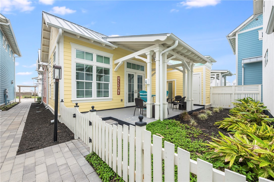 600 Center Square North 21 Port Aransas TX 78373