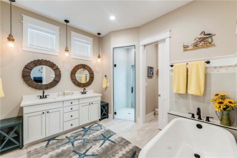 600 Center Square North 21 Port Aransas TX 78373
