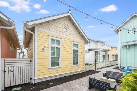600 Center Square North 21 Port Aransas TX 78373
