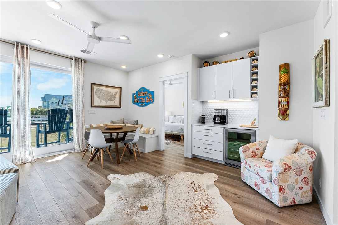 630 W. Center Square 206 Port Aransas TX 78373