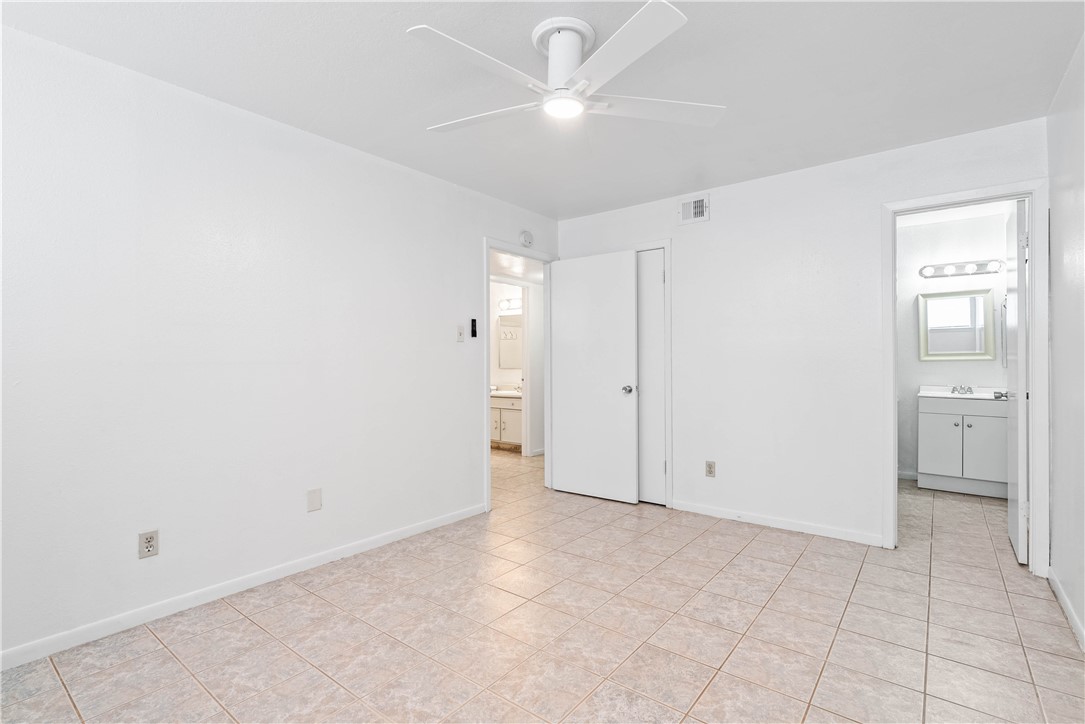 3402 Ocean Drive 16 Corpus Christi TX 78411