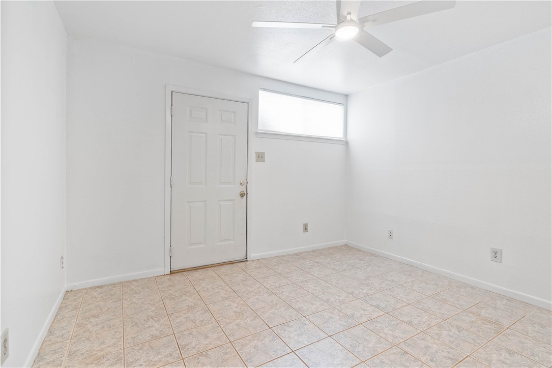 3402 Ocean Drive 16 Corpus Christi TX 78411