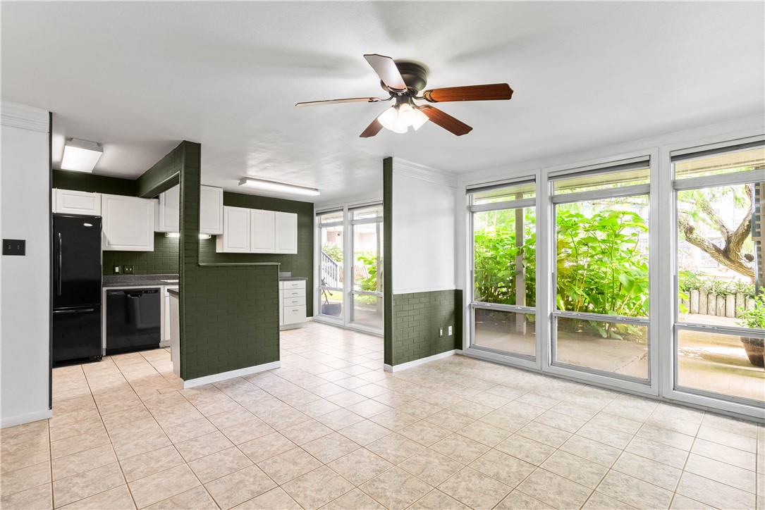 3402 Ocean Drive 16 Corpus Christi TX 78411