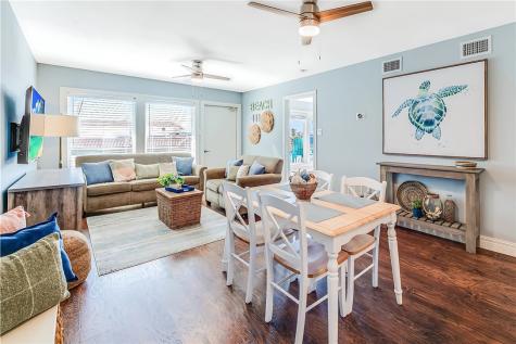 1319 S 11th Street 405 Port Aransas TX 78373